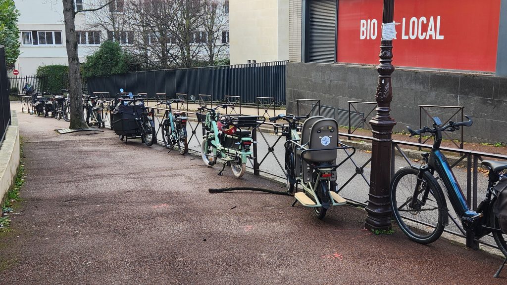 Boom du vélo à Saint-Cloud - le marché de noël le prouve
